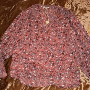 Max Studio wrap blouse floral sz L